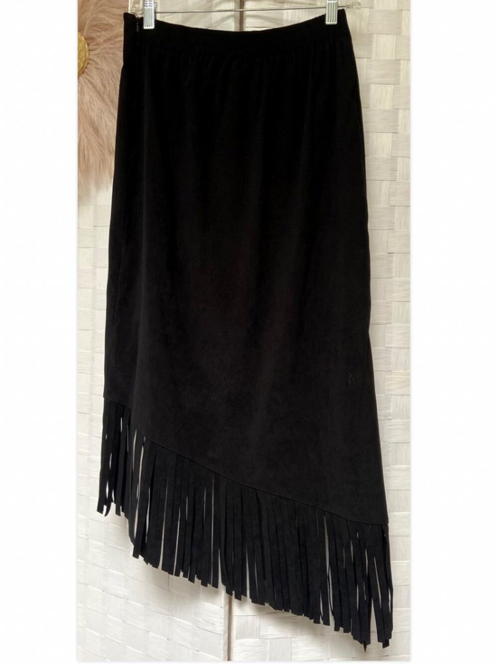Denim & Co Black Velvet Faux Suede Fringe Trim Midi Skirt Size S - Picture 4 of 6